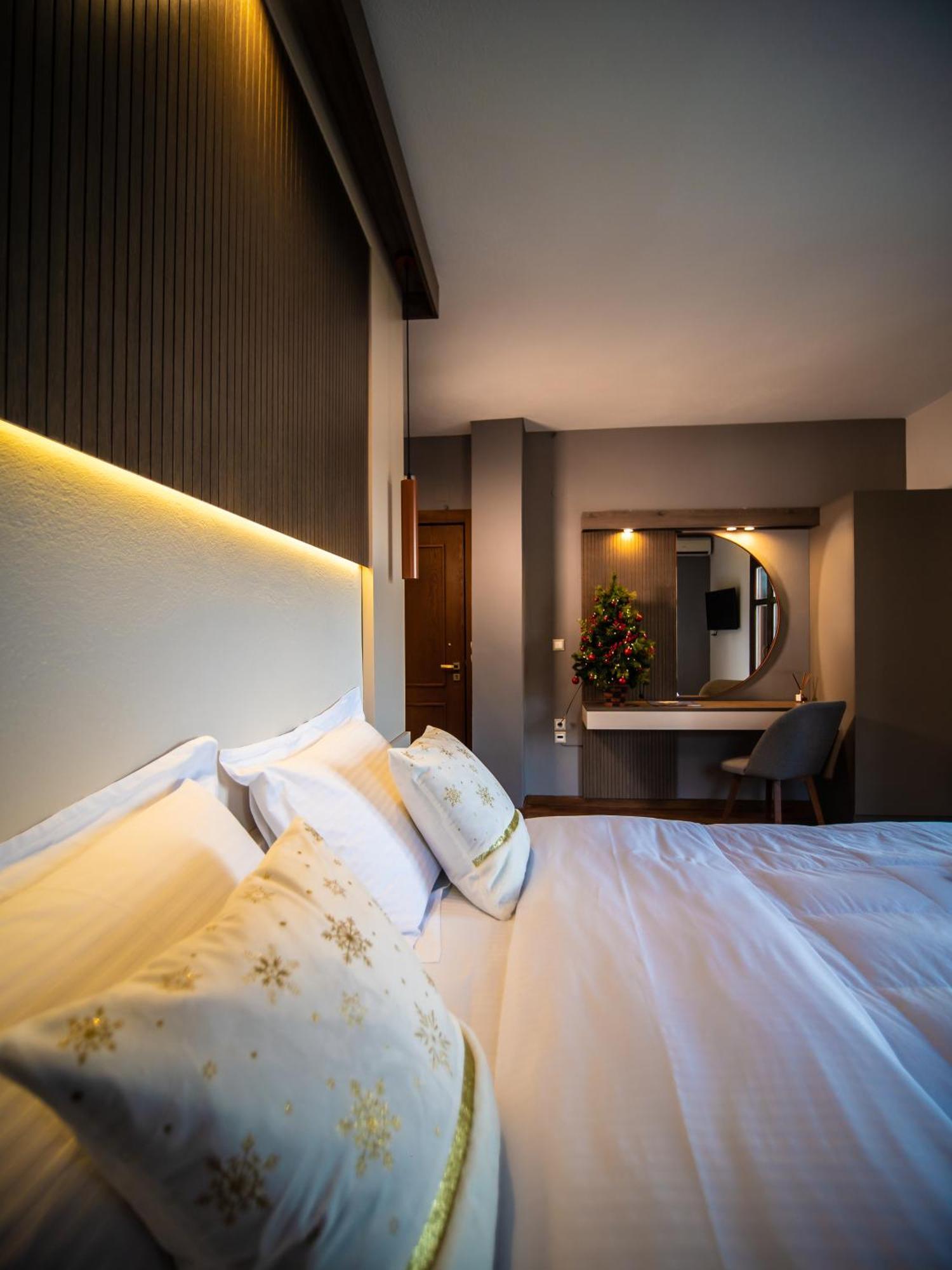 Erofili Hotel & Suites Portaria  Luaran gambar