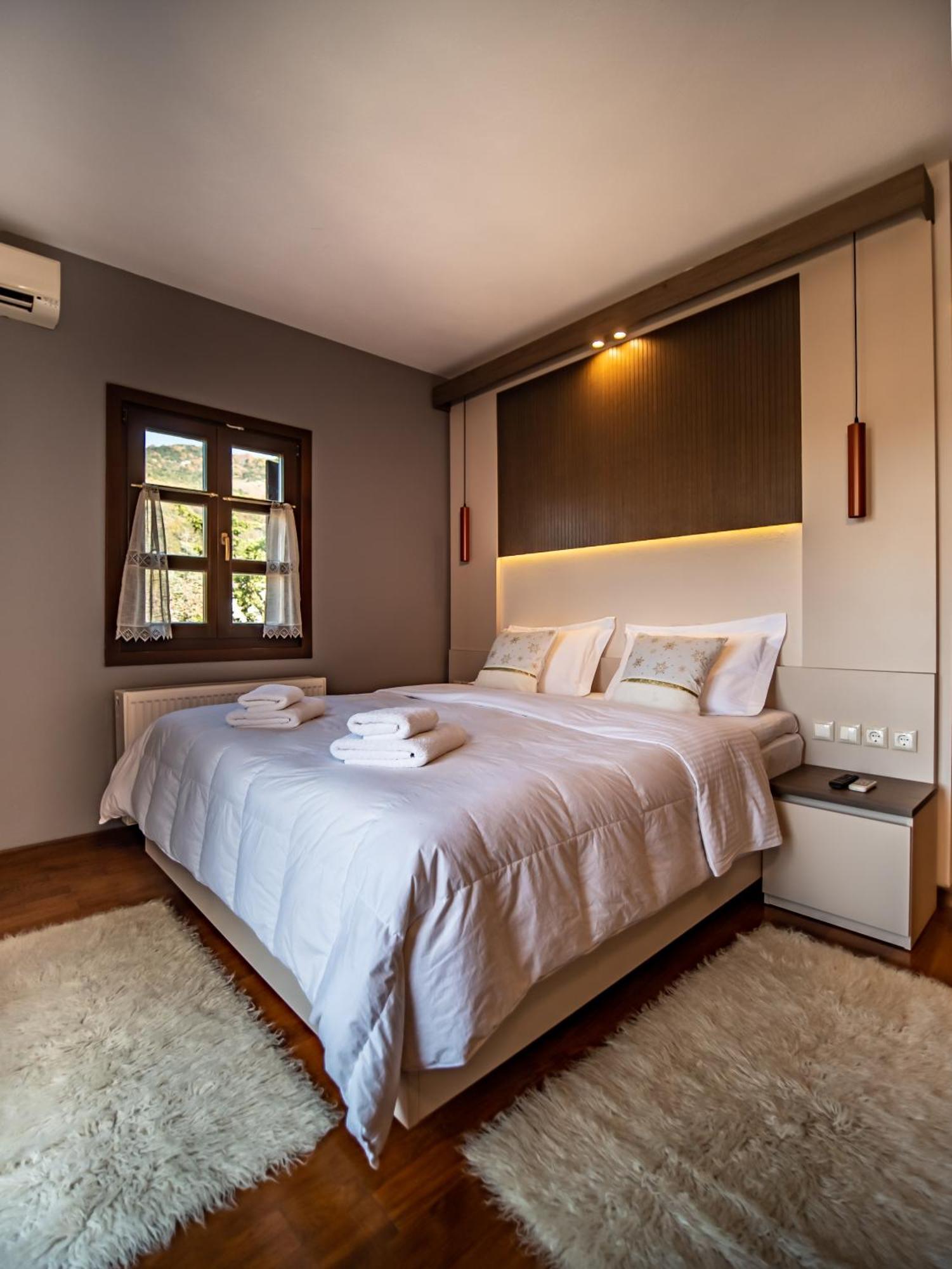 Erofili Hotel & Suites Portaria  Luaran gambar